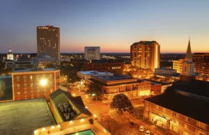 tallahassee-city-at-night